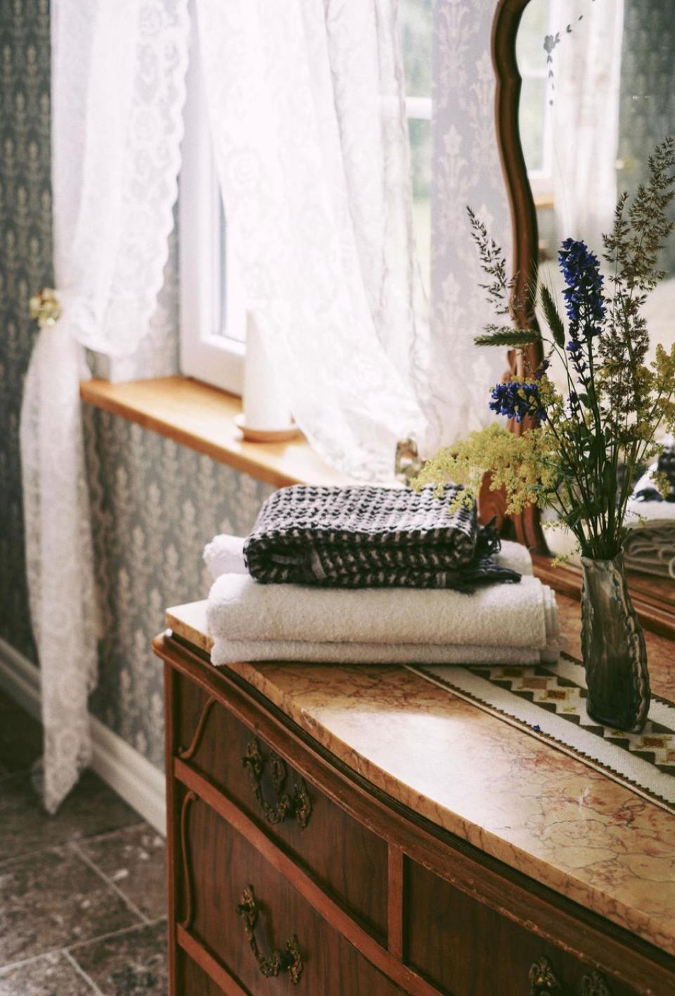 Snaellfaell Country Living - Akerbo Gard Charmigt Renoverad Flygel 크리스티네함 외부 사진